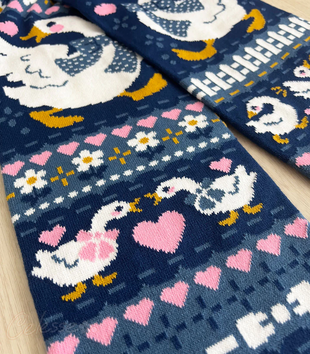 Vintage Goose Knit Scarf - Image 3